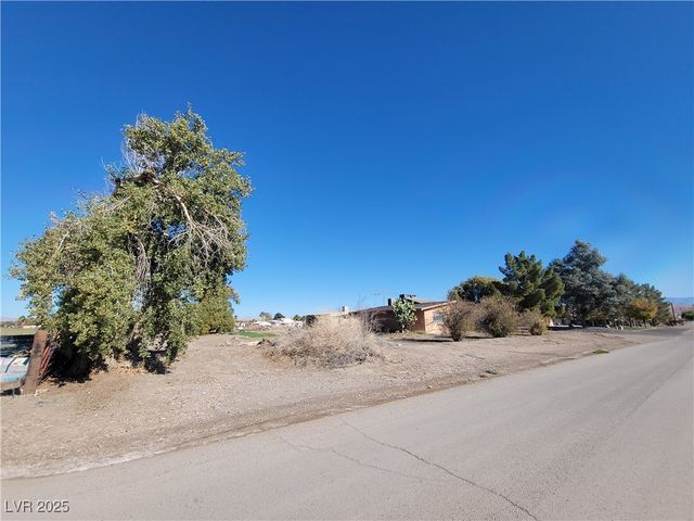 820 Ramos Ranch Road, Overton, NV 89040