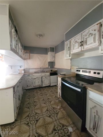 820 Ramos Ranch Road, Overton, NV 89040