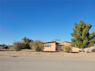 820 Ramos Ranch Road, Overton, NV 89040