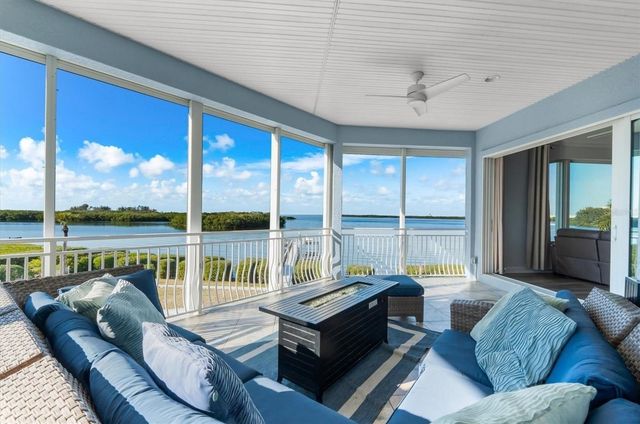 2059 N POINTE ALEXIS DRIVE, Tarpon Springs, FL 34689