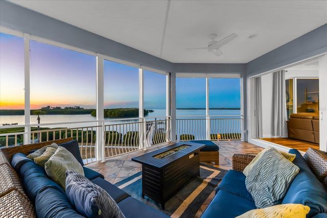 2059 N POINTE ALEXIS DRIVE, Tarpon Springs, FL 34689