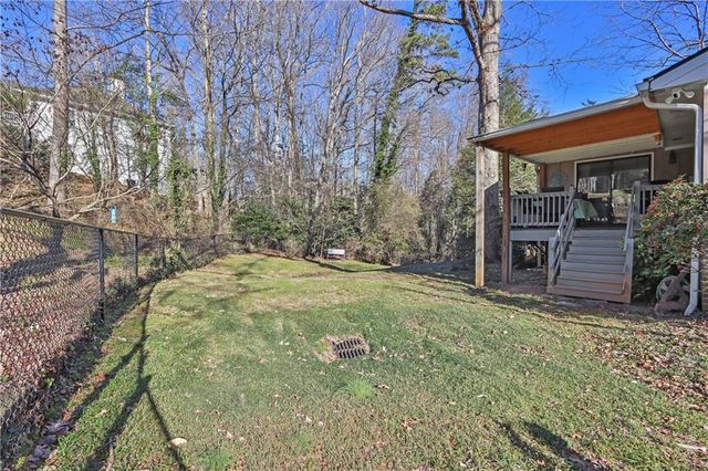 1474 Lakeshore Circle, Gainesville, GA 30501