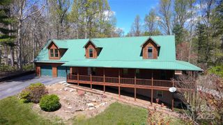 80 Oak Meadow Lane, Hendersonville, NC 28792