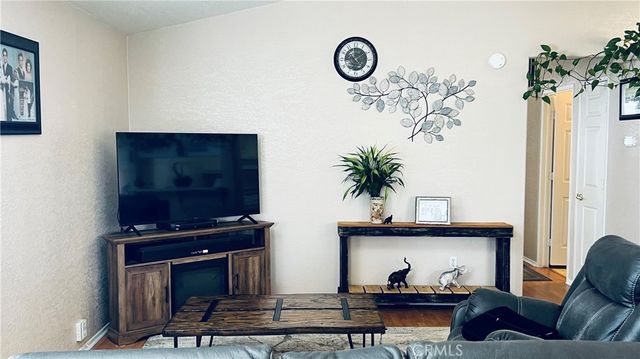 4000 Pierce 63, Riverside, CA 92505