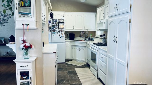 4000 Pierce 63, Riverside, CA 92505