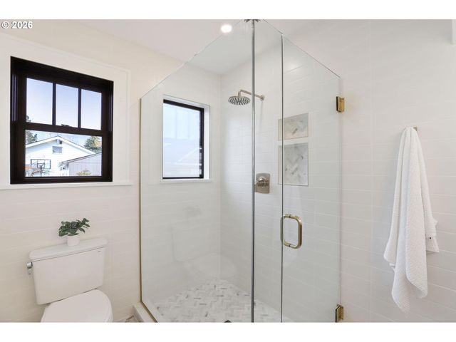 3335 Ne 47TH Ave, Portland, OR 97213