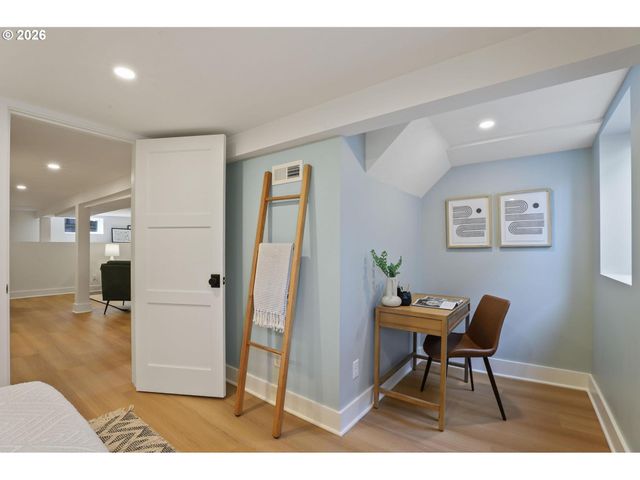 3335 Ne 47TH Ave, Portland, OR 97213