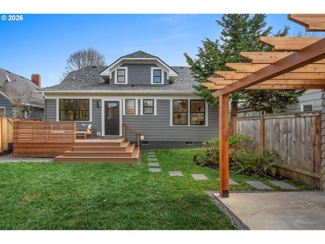 3335 Ne 47TH Ave, Portland, OR 97213
