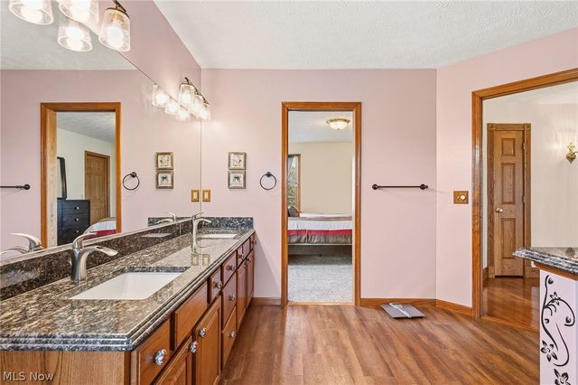 548 Appomattox Court, Lagrange, OH 44050