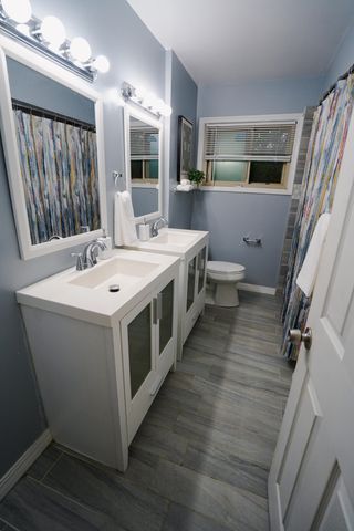 13941 Pearson Street, Oak Park City, MI 48237