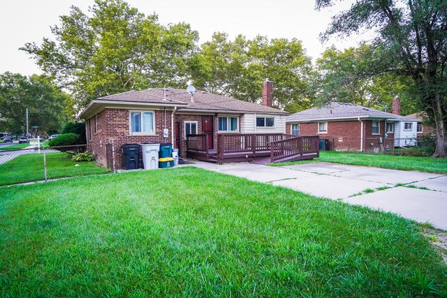 13941 Pearson Street, Oak Park City, MI 48237