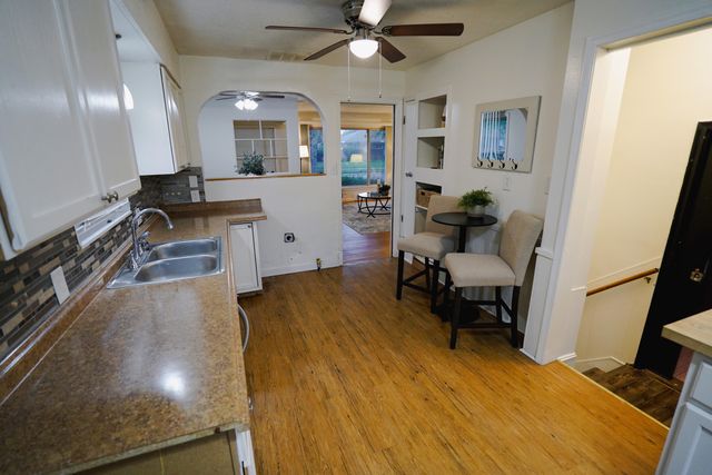 13941 Pearson Street, Oak Park City, MI 48237