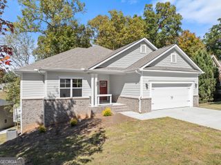 523 Wauka Drive, Demorest, GA 30535