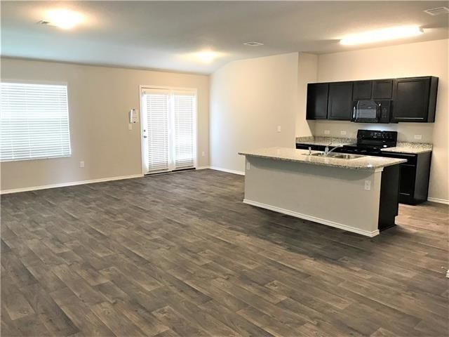 5820 Ronee Leah DR, Austin, TX 78724