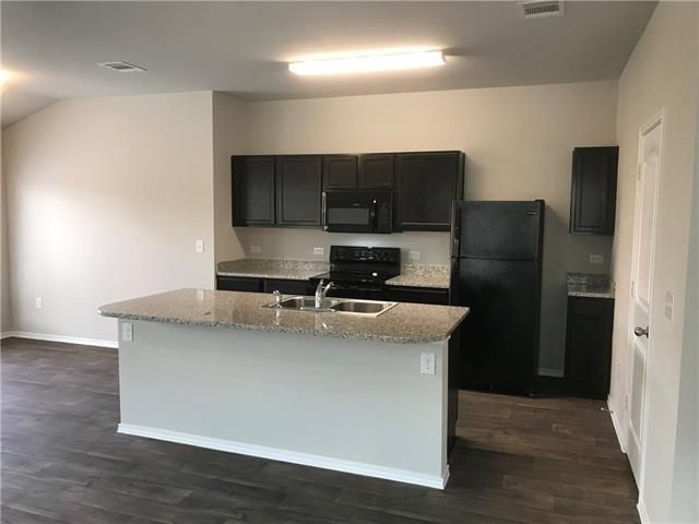 5820 Ronee Leah DR, Austin, TX 78724