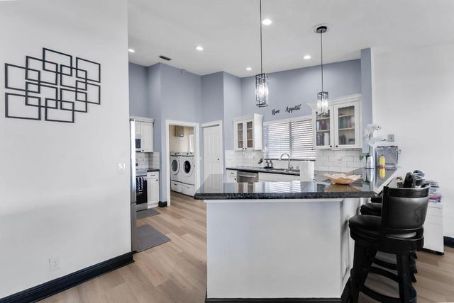 10811 Fox Glen Drive, Boca Raton, FL 33428