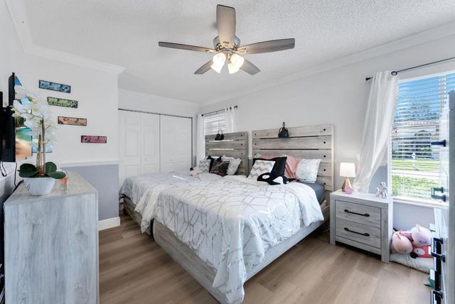 10811 Fox Glen Drive, Boca Raton, FL 33428