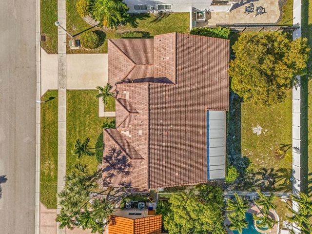 10811 Fox Glen Drive, Boca Raton, FL 33428