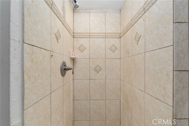 2639 Round, Los Angeles, CA 90032