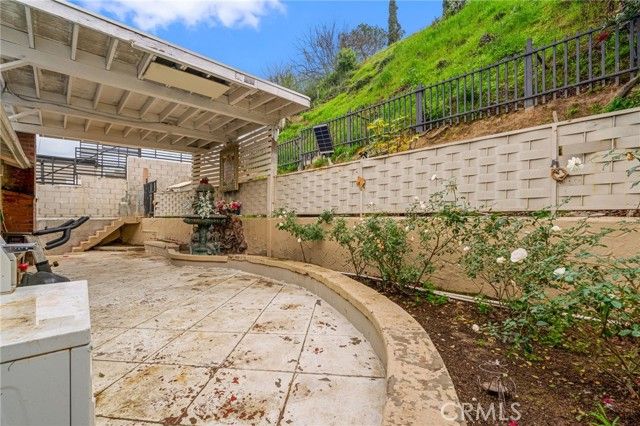 2639 Round, Los Angeles, CA 90032