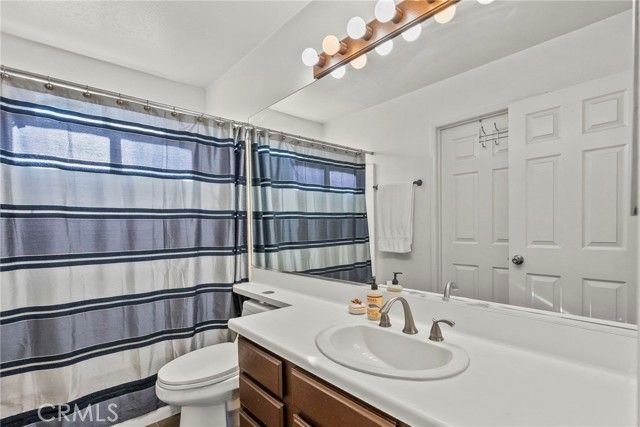 29542 Hunstock, Castaic, CA 91384