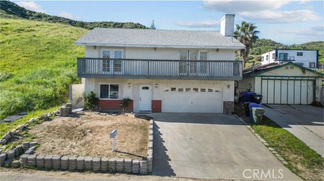 29542 Hunstock, Castaic, CA 91384