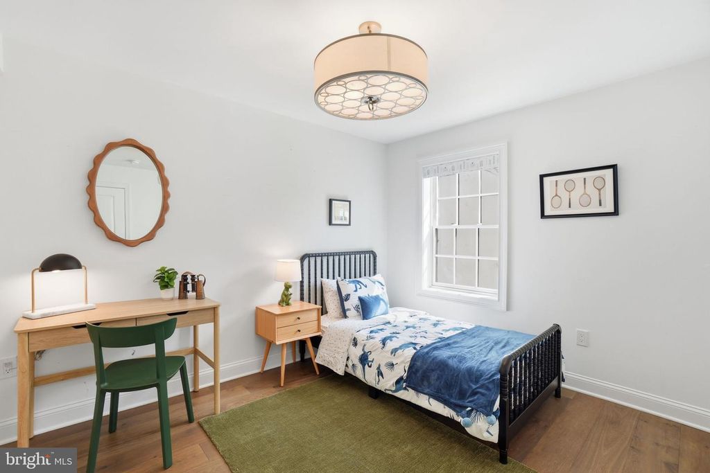 Image 24 of property listing at 2800 ADAMS MILL RD NW #2, Washington, DC 20009