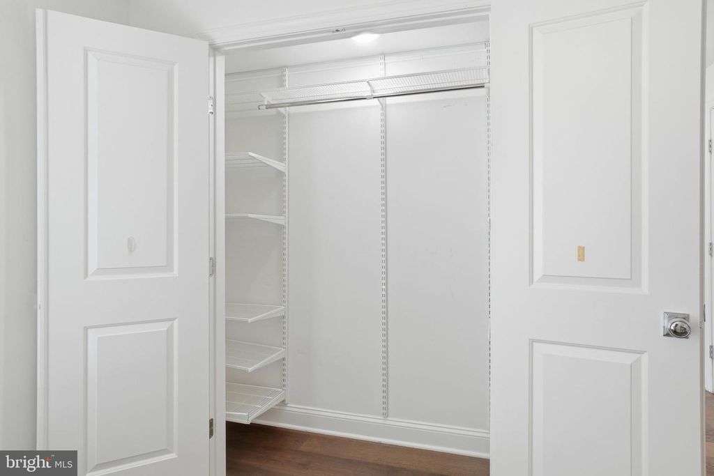 Image 29 of property listing at 2800 ADAMS MILL RD NW #2, Washington, DC 20009