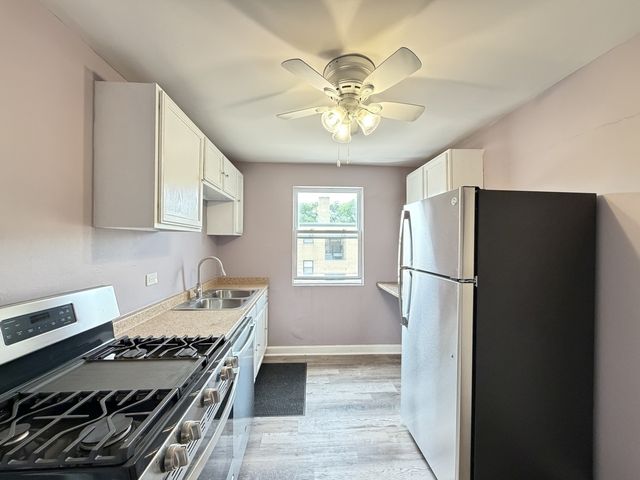 2057 E 72nd Street 3, Chicago, IL 60649