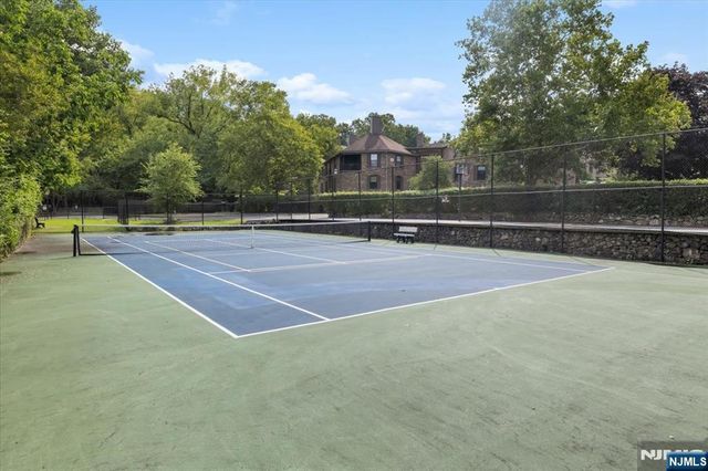 181 Long Hill 6, Little Falls, NJ 07424