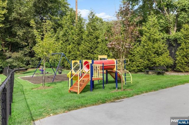 181 Long Hill 6, Little Falls, NJ 07424