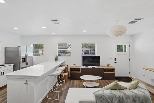 3501 Grayson LN, Austin, TX 78722