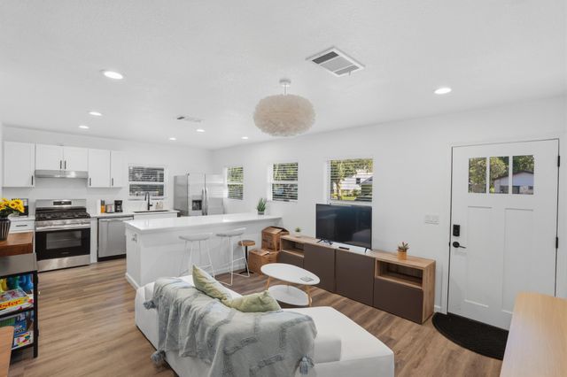 3501 Grayson LN, Austin, TX 78722