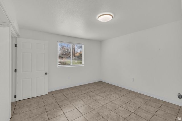 2946 OGDEN AVE, Ogden, UT 84403