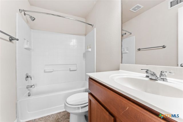 320 Trestle Tree, San Marcos, TX 78666