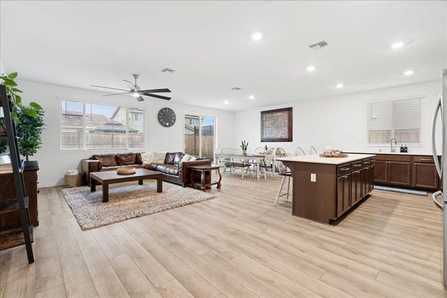 948-000 Brooke Stream Ct, Lincoln, CA 95648