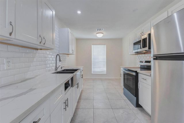 7622 N Williams Street, Houston, TX 77040