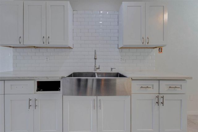 7622 N Williams Street, Houston, TX 77040