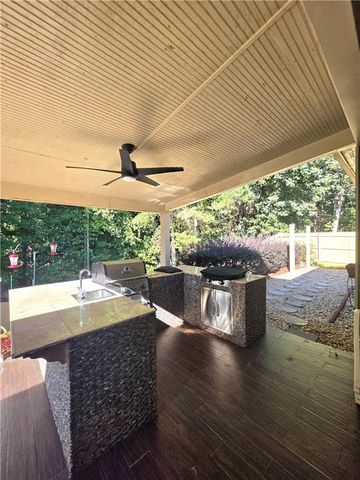 3916 Overlook Ridge Lane, Gainesville, GA 30507