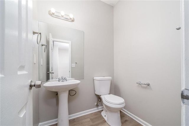 7683 Creekside Lane, Atlanta, GA 30296