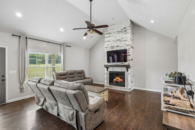 1546 Walls Rd, Lewisburg, TN 37091