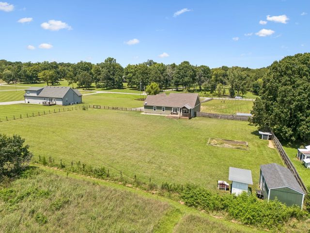 1546 Walls Rd, Lewisburg, TN 37091