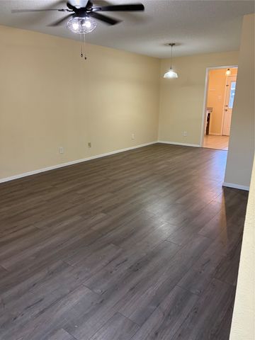 10650 Steppington Drive 146, Dallas, TX 75230