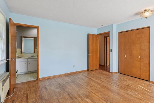 6330 Cypress Drive, Chanhassen, MN 55331