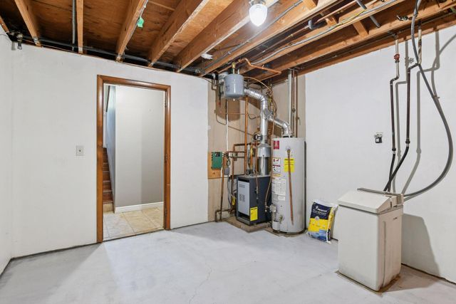 6330 Cypress Drive, Chanhassen, MN 55331