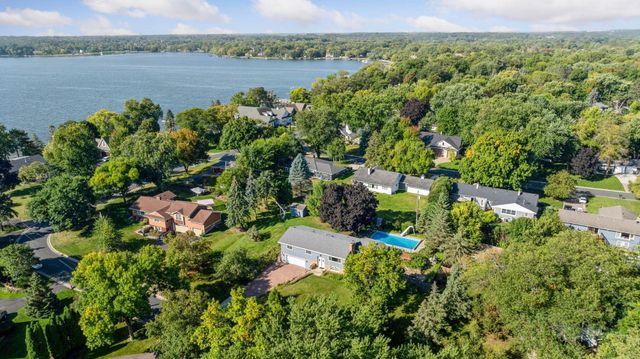 6330 Cypress Drive, Chanhassen, MN 55331