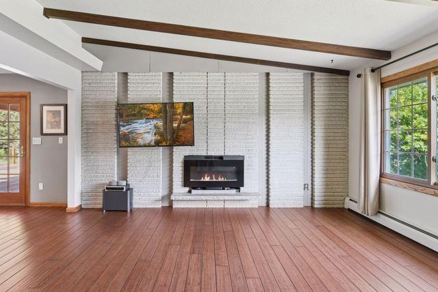 6330 Cypress Drive, Chanhassen, MN 55331