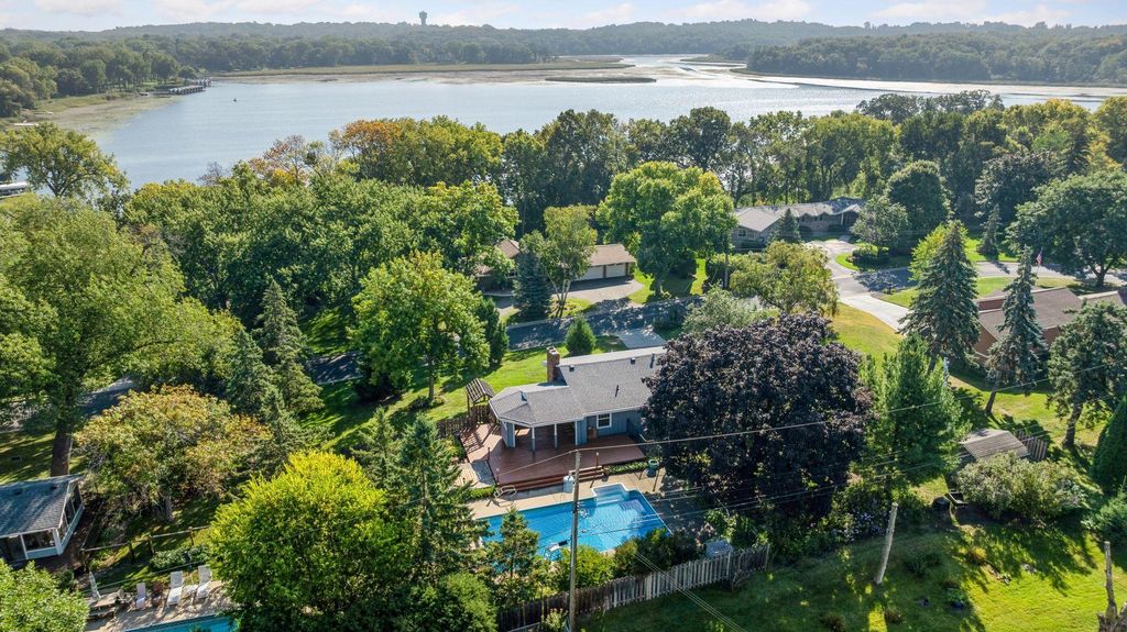 6330 Cypress Drive, Chanhassen, MN 55331