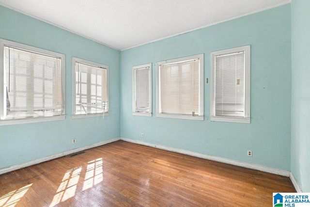 120 TUSCALOOSA AVENUE SW, Birmingham, AL 35211