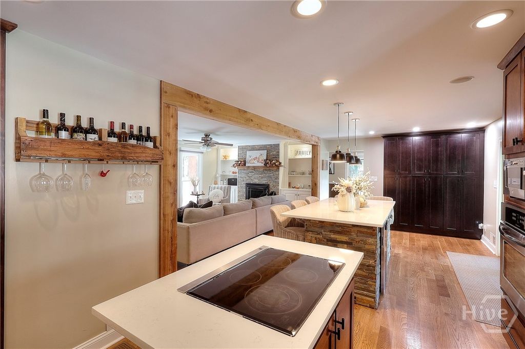 Image 14 of property listing at 5155 Donald Drive, Loganville, GA 30052